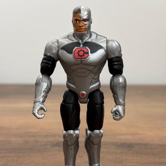 DC Comics Heroes Unite CYBORG 4” Action Figure Toy Spin Master Posable - Picture 1 of 10